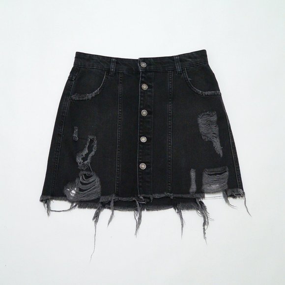 Free People Dresses & Skirts - FREE PEOPLE - Black Distressed Denim Skirt